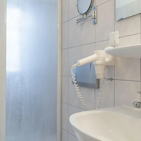 460, Seepark Apartman *